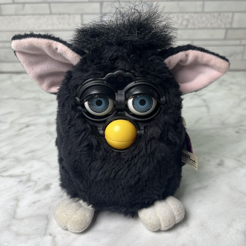 VTG 1998 Furby Tiger Electronics Black/Blue Eyes Witch's Cat For Parts /Repair